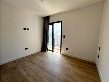 VENTA / DEPARTAMENTO PISO 4 AMBIENTES CON VISTA AL MAR / MAR DEL PLATA