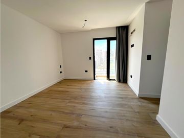 VENTA / DEPARTAMENTO PISO 4 AMBIENTES CON VISTA AL MAR / MAR DEL PLATA