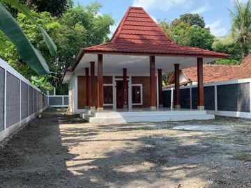 RUMAH JOGLO KAYU DIJUAL MURAH FURNISHED 1,5 M DI PRAMBANAN