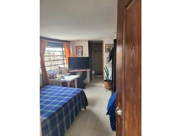 VENTA DE CASA EN VIILA DEL PRADO  ID 592