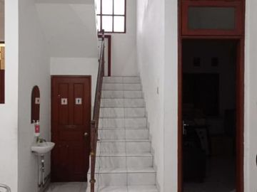 (Maya) Rumah Second Mewah Terawat Galaxy Bekasi