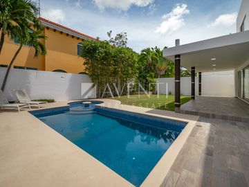Casa en Venta/Renta, Villa Magna, Cancún Centro, Cancún en Renta