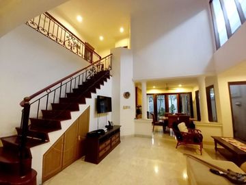 Dijual rumah dalam townhouse murah di pejaten