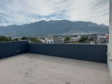 Casa Venta en La Fama, Santa Catarina