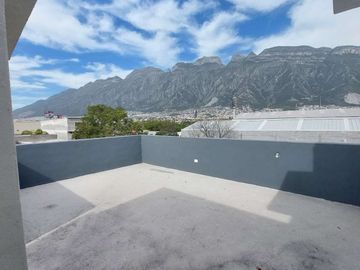 Casa Venta en La Fama, Santa Catarina