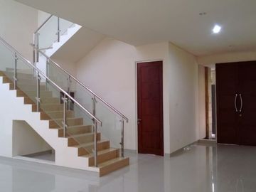 Rumah Dijual Wisata Bukit Mas Royal Palais Surabaya HN
