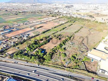 Se vende terreno de 2 Ha. En Ruta 5 Peñuelas.
