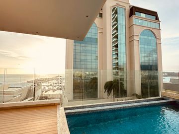 apartamento en venta en centro histórico - la marina. Cod V109