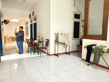 RUMAH MULYOSARI Lokasi strategis dan nyaman