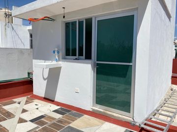 CASA NUEVA EN VENTA DE TRES RECAMARAS CON BAÑO Y CUARTO DE SERVICIO FRACC MONTE