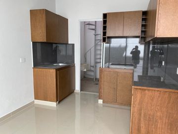 CASA NUEVA EN VENTA DE TRES RECAMARAS CON BAÑO Y CUARTO DE SERVICIO FRACC MONTE