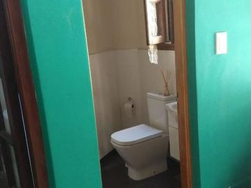 Hermosa casa de 3 ambientes con patio y terraza refaccionada a nuevo