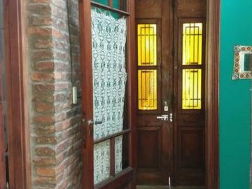 Hermosa casa de 3 ambientes con patio y terraza refaccionada a nuevo