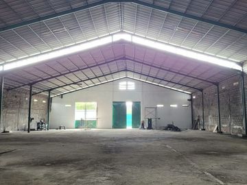 $$$ Good Investment $$$ Gudang/ tempat usaha Raya Tanjungsari
