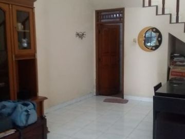 Rumah Kokoh Dan Luas Di Jual Butuh Di Beji Depok
