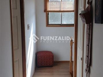 Casa en venta de 4 dorm. en Algarrobo