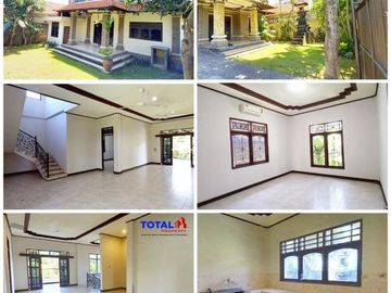 Disewakan Rumah 2 Lt di daerah Renon, Denpasar