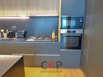 Departamento en venta de 3 dorm. en Vitacura