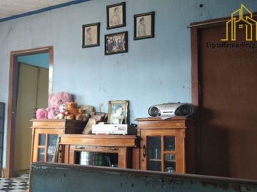 Rumah pinggir jalan butuh uang cikalong wetan | YENNITRIMURTI