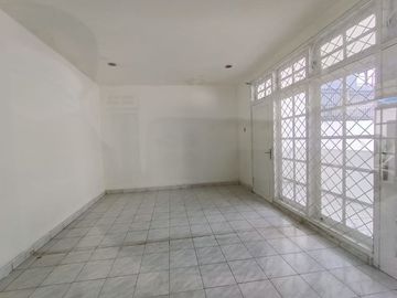 Rumah 2 Lantai Nyaman Bagus di Bintaro Utama | LR 4851 - RS
