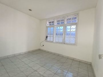 Rumah 2 Lantai Nyaman Bagus di Bintaro Utama | LR 4851 - RS