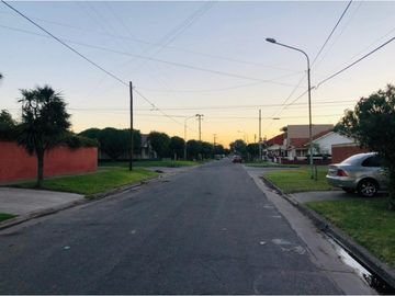 Terreno de 333m2 en barrio Zaccagnini