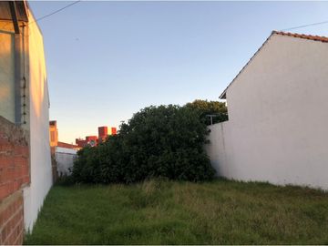Terreno de 333m2 en barrio Zaccagnini