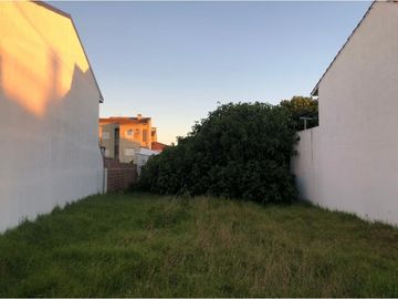 Terreno de 333m2 en barrio Zaccagnini