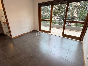 casa en venta en loma de las brujas. Cod V777241