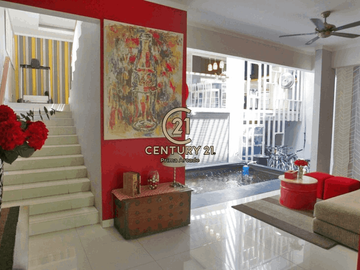 Rumah Cantik Rapi Fully Furnished Lokasi Strategis