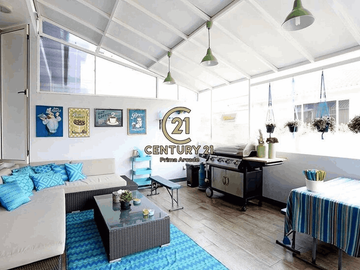 Rumah Cantik Rapi Fully Furnished Lokasi Strategis