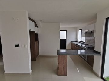 CASA VENTA JURIQUILLA QUERETARO CON ROOF GARDEN