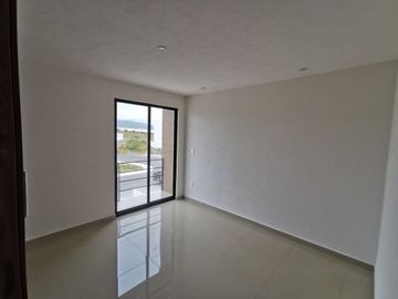 CASA VENTA JURIQUILLA QUERETARO CON ROOF GARDEN