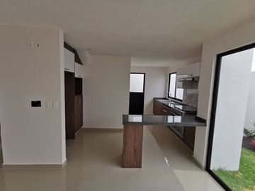 CASA VENTA JURIQUILLA QUERETARO CON ROOF GARDEN