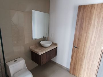 CASA VENTA JURIQUILLA QUERETARO CON ROOF GARDEN