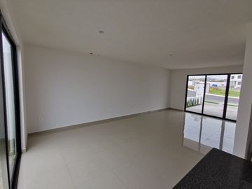CASA VENTA JURIQUILLA QUERETARO CON ROOF GARDEN