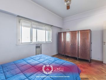 Semipiso 3 amb de 84m2 c/baño y toilette en edificio de gran categoría en San Juan y Boedo