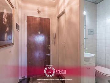 Semipiso 3 amb de 84m2 c/baño y toilette en edificio de gran categoría en San Juan y Boedo