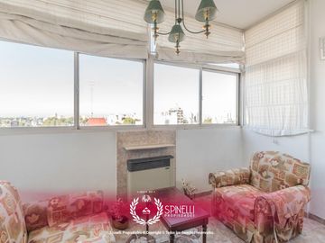 Semipiso 3 amb de 84m2 c/baño y toilette en edificio de gran categoría en San Juan y Boedo