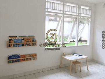 Rumah Dengan Tanah Luas Di Bintaro Jaya Sektor 5