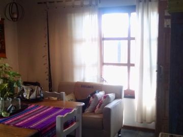HERMOSO PH DE 3 AMBIENTES EN TORELLO E/ DANTE Y DELL EVA HURLINGHAM.
APTO CRÉDITO.