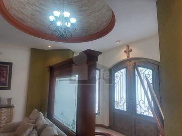 Casa en venta en Fracc, Del Valle en Ramos Arizpe