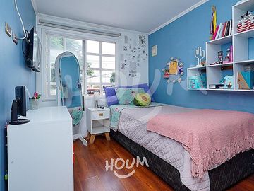 CASA CON LOCAL FUNCIONANDO