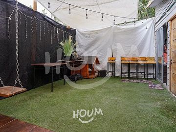 CASA CON LOCAL FUNCIONANDO