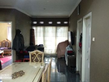 Rumah lokasi strategis di bumi panyawangan, bandung timur dekat tol cileunyi | ARDHIWIDI
