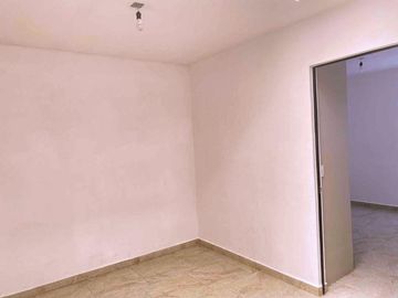 EN VENTA BONITA CASA SEMINUEVA AL SUR DE LEÓN GTO EN RESIDENCIAL EL DORADO