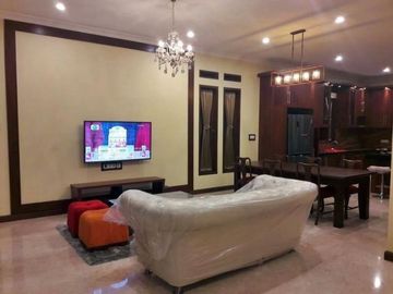 Rumah Lux di Dago Dekat Tubagus Ismail & Dipatiukur