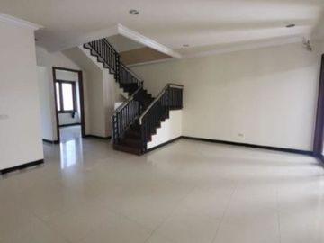 Rumah San Diego Pakuwon City, Siap Huni, Terawat