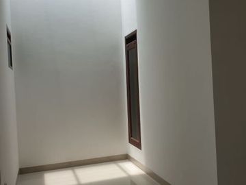 RUMAH ANTAPANI SIAP HUNI LUAS DAN TERJANGKAU