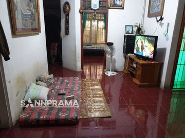 IML Rumah Second Tanah Luas DIjual Nego